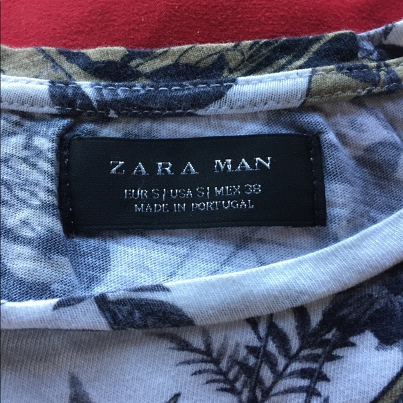 ZARA Man Floral T-Shirt - Picture 2 of 3
